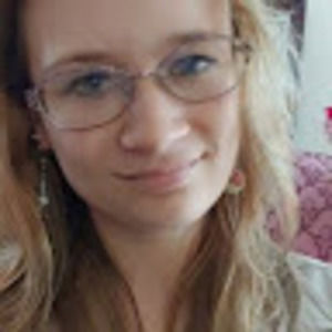 Meet your Posher, Michaela